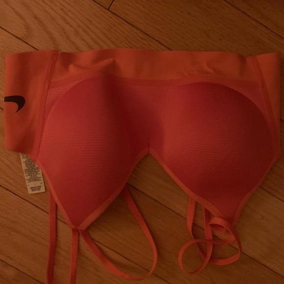Nike Sports bra - Picture 1 of 1